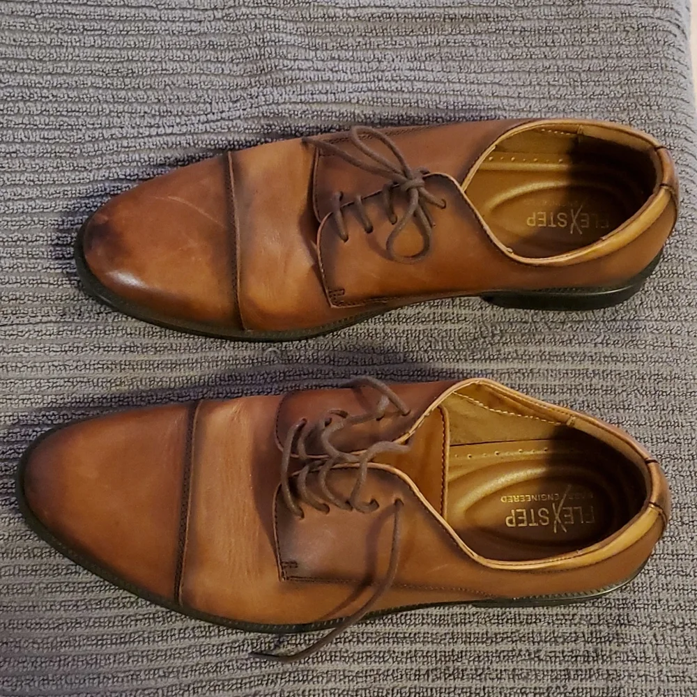 Bass Flex Step Leather Shoes - Picture 1 of 3